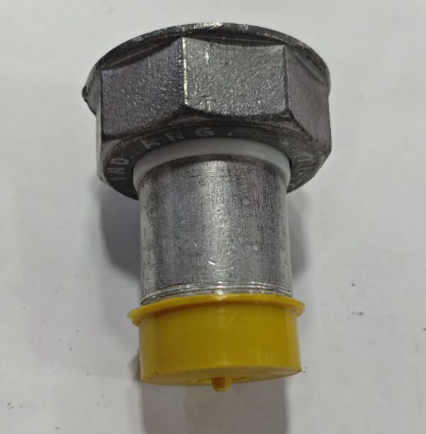 Pilar 1 1/8" H x 3/4" M con tuerca silumín con precinto y niple trfilado